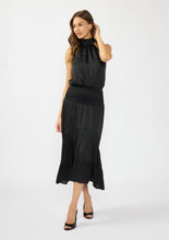 Load image into Gallery viewer, Simply Stunning Malter Midi Dress