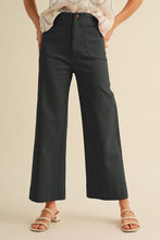 Load image into Gallery viewer, Walk This Way Cropped Wide Leg Pant