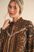 Load image into Gallery viewer, Vintage Blossom Floral Top