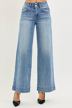 Load image into Gallery viewer, Tiffany HR Ankle Wide Seam Jeans