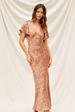 Load image into Gallery viewer, La Reina Floral Sheen Maxi Dress