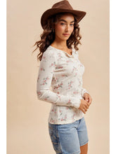 Load image into Gallery viewer, Wildflower Floral Henley Top