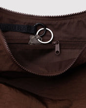 Load image into Gallery viewer, Baggu Medium Nylon Crescent Bag
