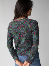 Load image into Gallery viewer, Lilly Floral Long Sleeve Top
