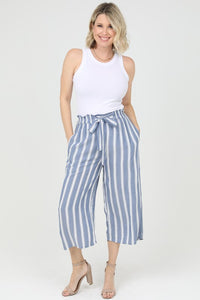 Shoreline Stroll Crop Pants