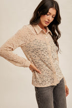 Load image into Gallery viewer, Dress To Impress Velvet Lace Top
