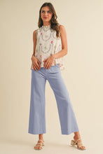 Load image into Gallery viewer, Walk This Way Cropped Wide Leg Pant

