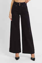 Load image into Gallery viewer, Elevate HR Wide Leg Jeans
