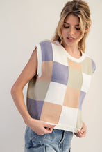 Load image into Gallery viewer, Be Squared Checkered Sweater
