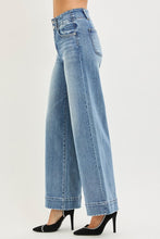 Load image into Gallery viewer, Tiffany HR Ankle Wide Seam Jeans
