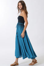 Load image into Gallery viewer, Over The Moon Ombre Tube Midi Dress
