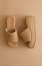 Load image into Gallery viewer, Taniya Raffia Platform Slide
