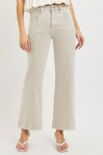Load image into Gallery viewer, Sandstone High Rise Wide Leg Jeans
