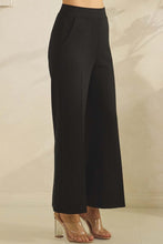 Load image into Gallery viewer, Everyday Luxe Wide Leg Pant
