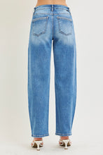 Load image into Gallery viewer, Emery HR Barrel Embroidered Jeans
