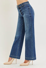 Load image into Gallery viewer, Easy Does It HR Ankle Straight Jeans
