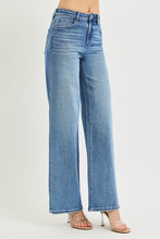 Load image into Gallery viewer, Blue Horizon HR Wide Leg Jeans
