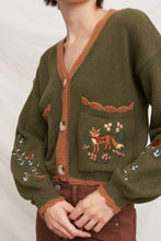 Load image into Gallery viewer, Feeling Foxy Embroidered Sweater
