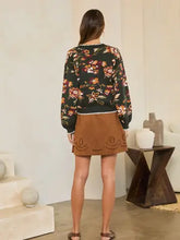 Load image into Gallery viewer, Autumn Romance Floral Scalloped Cardigan
