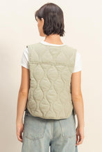 Load image into Gallery viewer, Vianna Tie Front Quilted Vest
