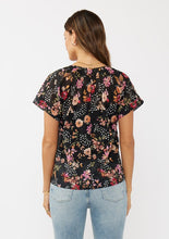 Load image into Gallery viewer, Express Yourself Floral Top
